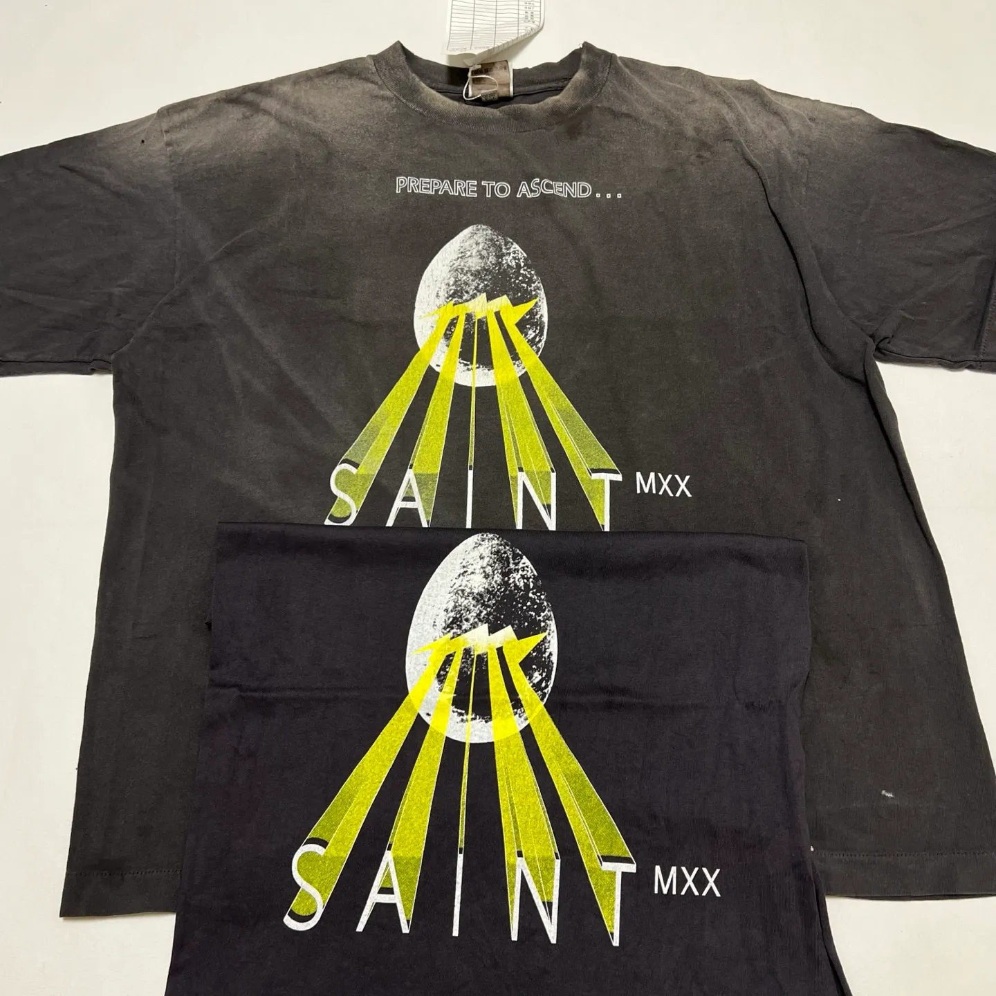 Printing proofing SAINT Mxxxxxx EGG SS TEE/BLK Broken egg shell/SAINT LOGO projection distressed retro short-sleeves Washed black S-XL Correct version Customized co-branded main mark/washed mark/cherub mark Tubular fabric Garment dyeing Rewashing water fading Destruction of graffiti Simulating natural distressed effect